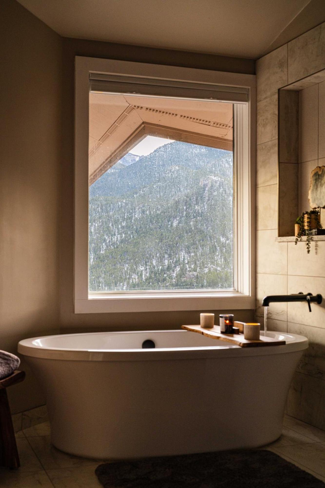 Casa De Cristal-Epic Views-Hottub-Sauna-Sleeps 10-Luxury Linens-Stocked Kitchen Estes Park Eksteriør billede
